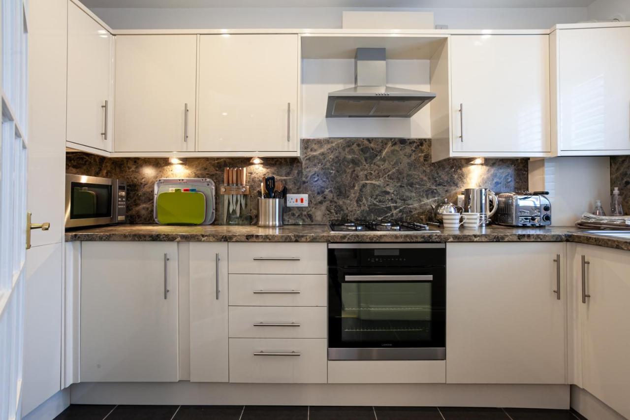 Keswick Ground Floor Apartment With Parking Ngoại thất bức ảnh
