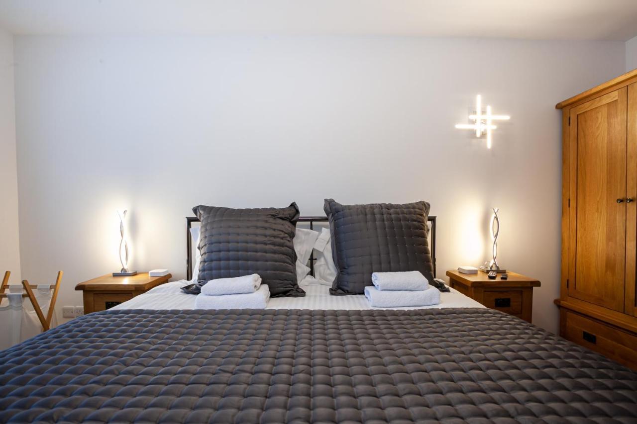 Keswick Ground Floor Apartment With Parking Ngoại thất bức ảnh